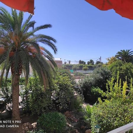 Coqueto Alojamiento Con Banera De Hidromasaje Apartamento Tarragona Exterior foto